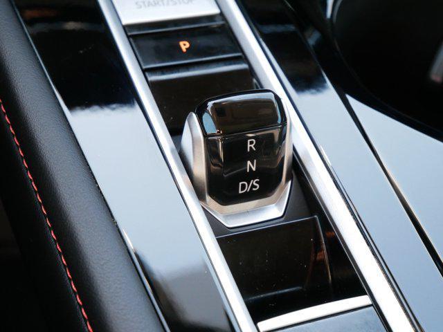 Photo of 2024 Pure Gray Volkswagen Atlas
