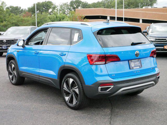 Photo of 2024 Cornflower Blue Volkswagen Taos