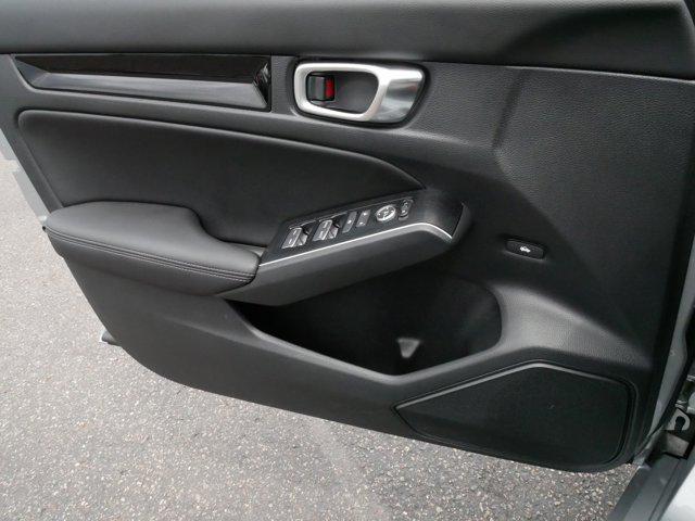 Photo of 2025 Solar Silver Metallic Honda Civic Hybrid