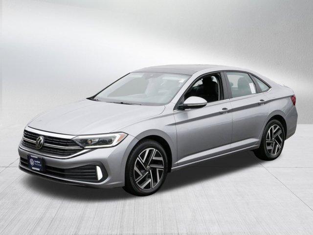 Photo of 2024 Pyrite Silver Metallic Volkswagen Jetta