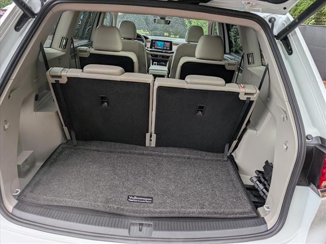 Photo of 2024 Pure White Volkswagen Atlas