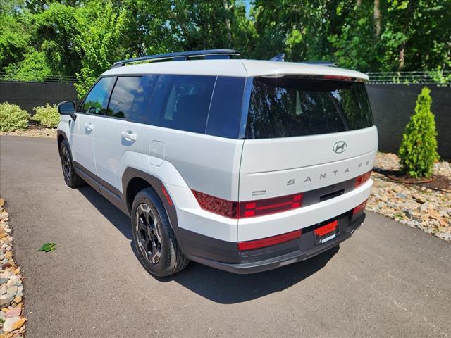 Photo of 2024 White Hyundai SANTA FE