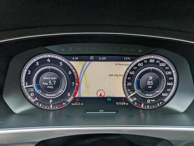 Photo of 2018 Deep Black Pearl Effect Volkswagen Tiguan