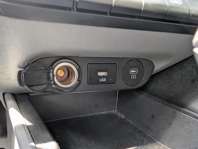 Photo of 2024 Black Abyss Hyundai ELANTRA HEV