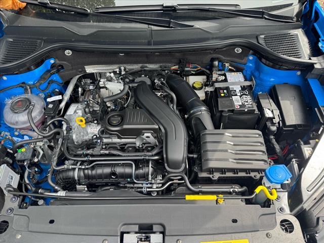 Photo of 2025 Cornflower Blue W/Black Roof Volkswagen Taos