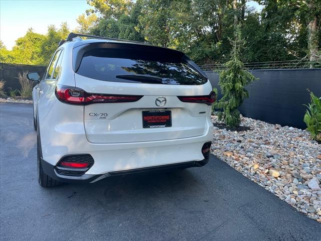 Photo of 2025 Rhodium White Premium Mazda CX-70