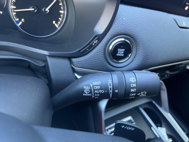 Photo of 2025 Rhodium White Premium Mazda CX-70