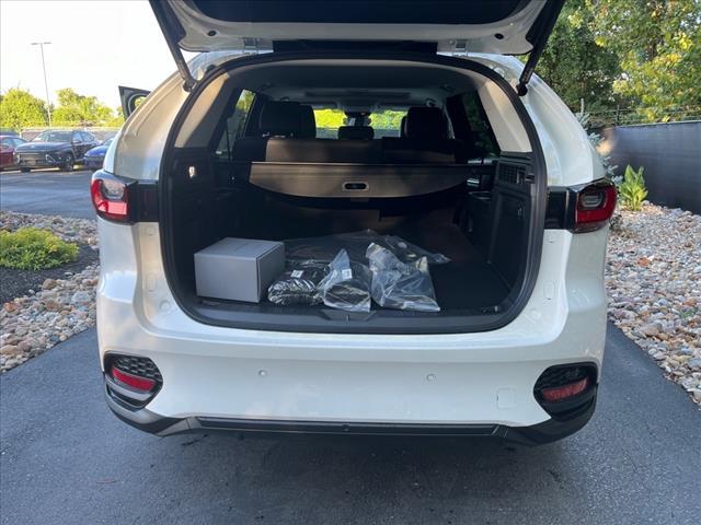 Photo of 2025 Rhodium White Premium Mazda CX-70