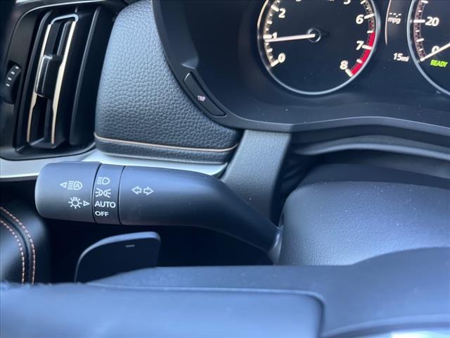 Photo of 2025 Rhodium White Premium Mazda CX-70