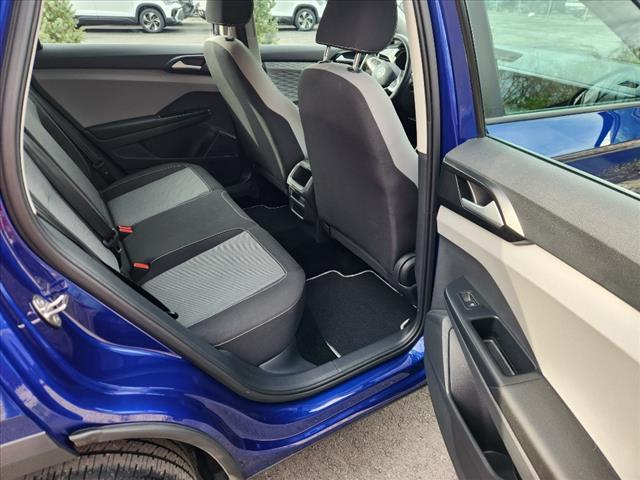 Photo of 2023 Blue Dusk Volkswagen Taos