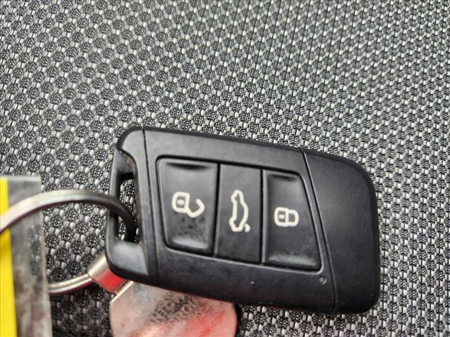 Photo of 2023 Blue Dusk Volkswagen Taos