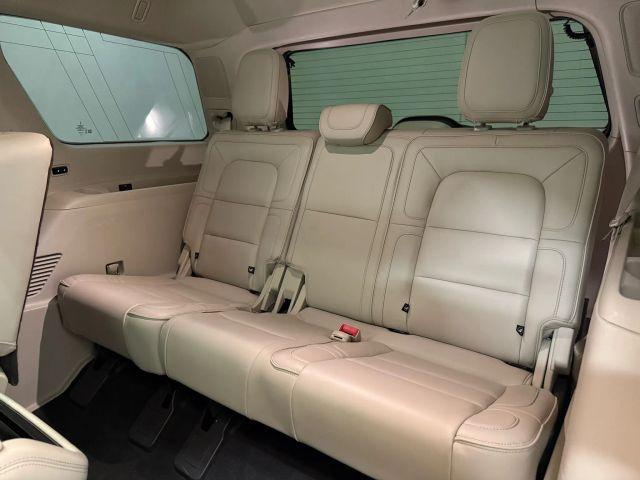 Photo of 2019 Mocha Lincoln Navigator