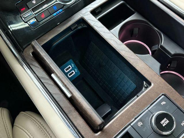 Photo of 2019 Mocha Lincoln Navigator
