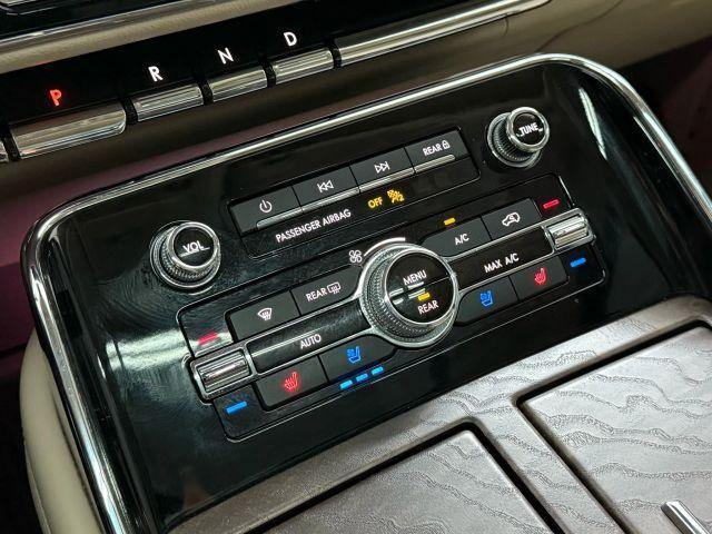 Photo of 2019 Mocha Lincoln Navigator