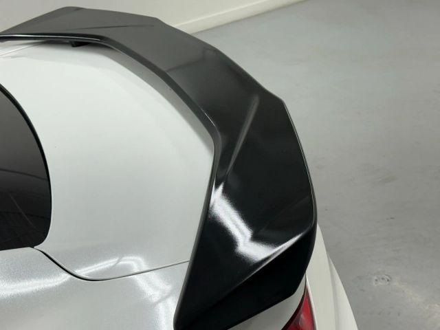Photo of 2018 White Chevrolet Camaro
