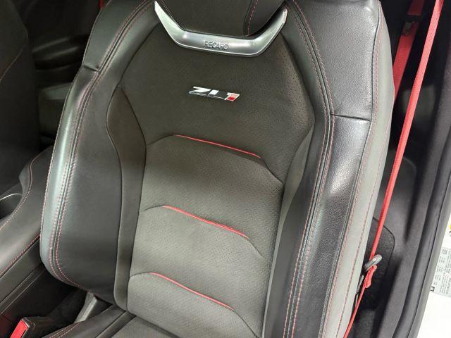 Photo of 2018 White Chevrolet Camaro