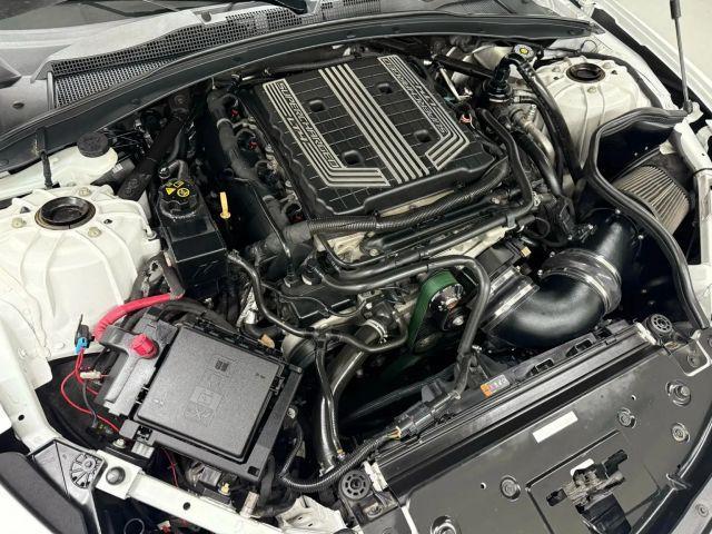 Photo of 2018 White Chevrolet Camaro