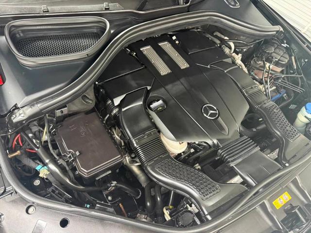 Photo of 2016 Black Mercedes-Benz GL-Class