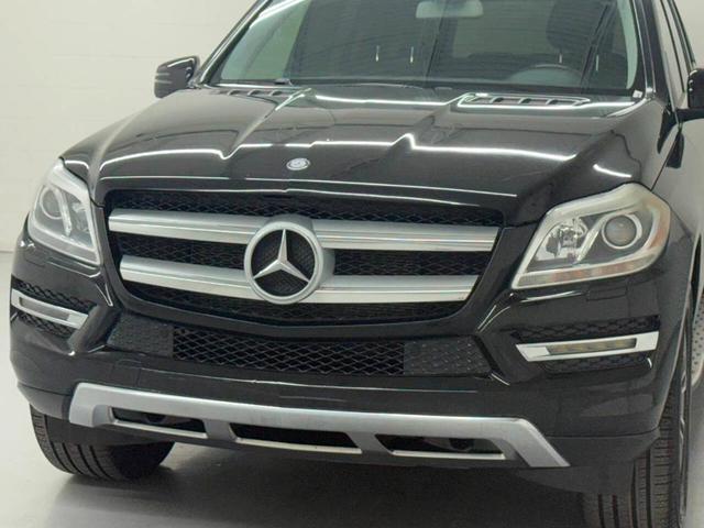 Photo of 2016 Black Mercedes-Benz GL-Class