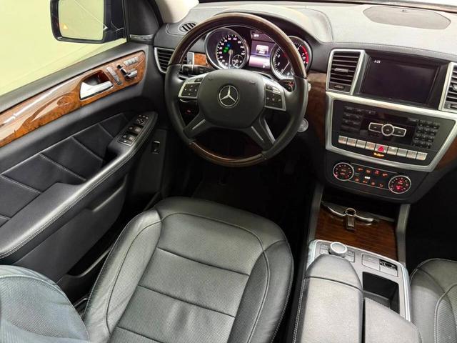 Photo of 2016 Black Mercedes-Benz GL-Class
