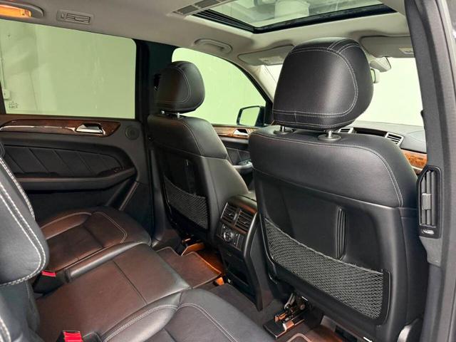 Photo of 2016 Black Mercedes-Benz GL-Class