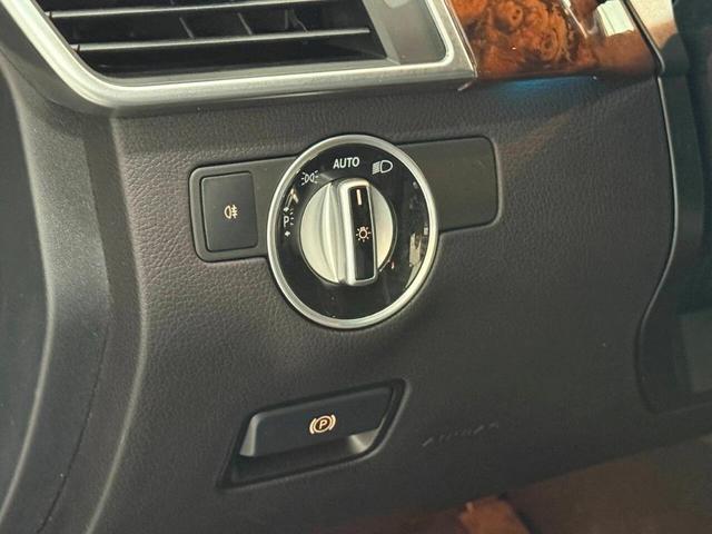Photo of 2016 Black Mercedes-Benz GL-Class