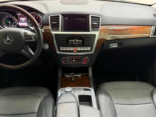 Photo of 2016 Black Mercedes-Benz GL-Class