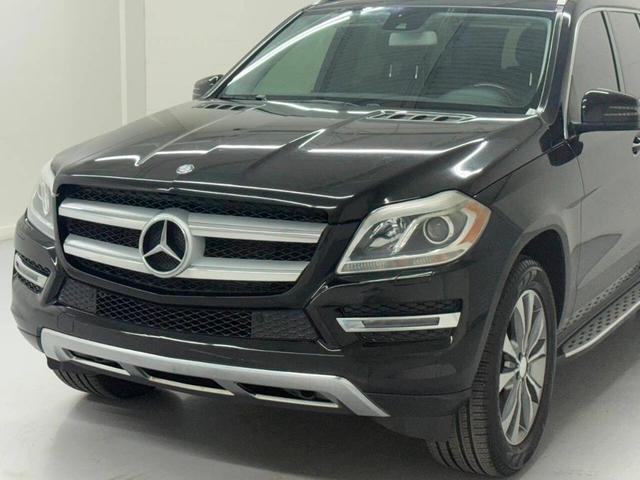 Photo of 2016 Black Mercedes-Benz GL-Class