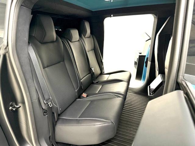 Photo of 2024 Blue Tesla Cybertruck
