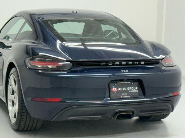 Photo of 2018 Black Porsche 718 Cayman