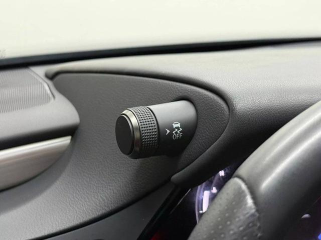 Photo of 2022 Gray Lexus ES 350