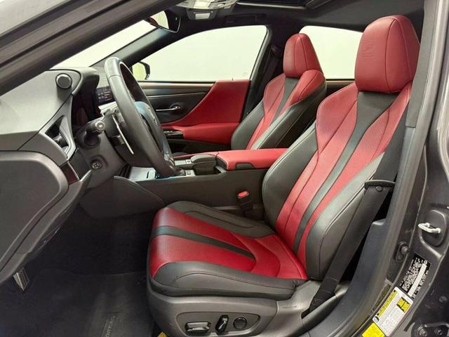 Photo of 2022 Gray Lexus ES 350