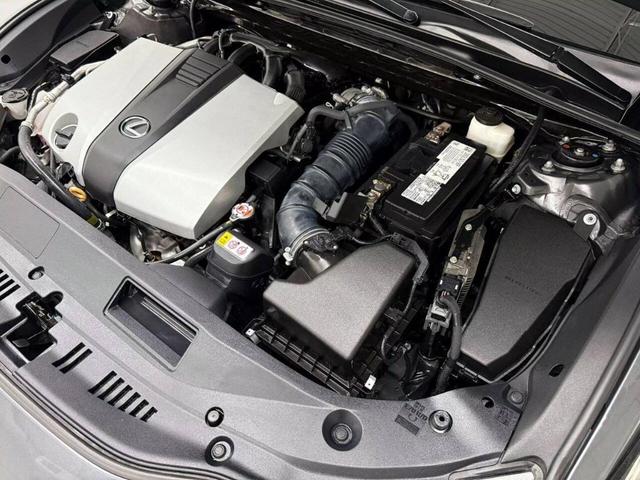 Photo of 2022 Gray Lexus ES 350
