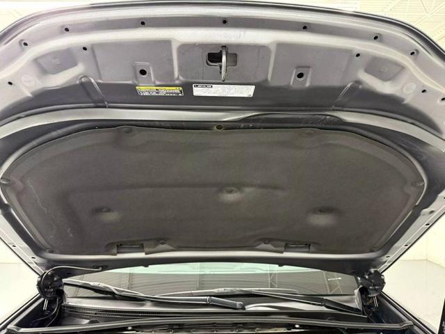 Photo of 2022 Gray Lexus ES 350