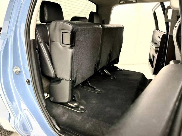 Photo of 2021 Blue Toyota Tundra