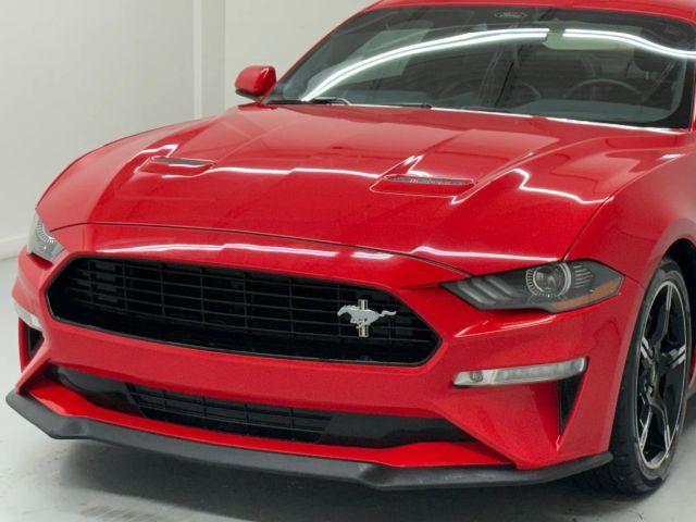 Photo of 2021 Red Ford Mustang