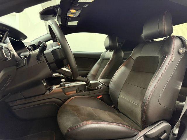 Photo of 2021 Red Ford Mustang