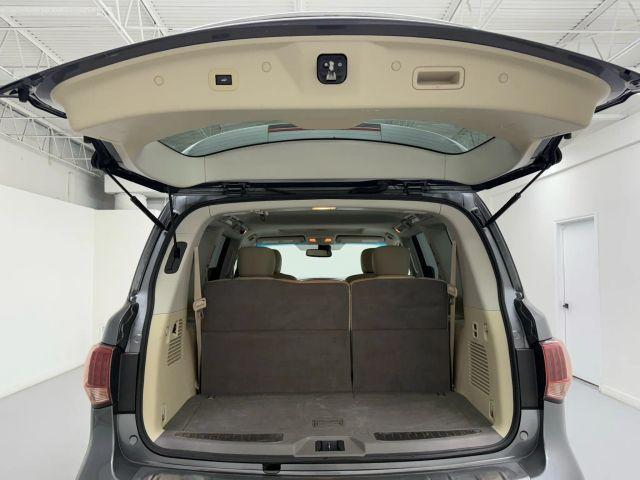 Photo of 2017 Graphite Shadow INFINITI QX80