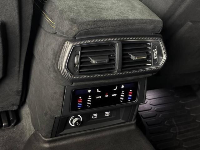 Photo of 2023 Gray Lamborghini Urus