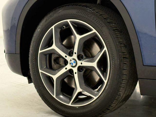 Photo of 2017 Blue BMW X1