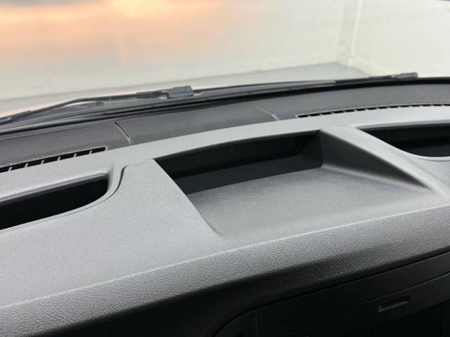 Photo of 2019 Black Mercedes-Benz Metris