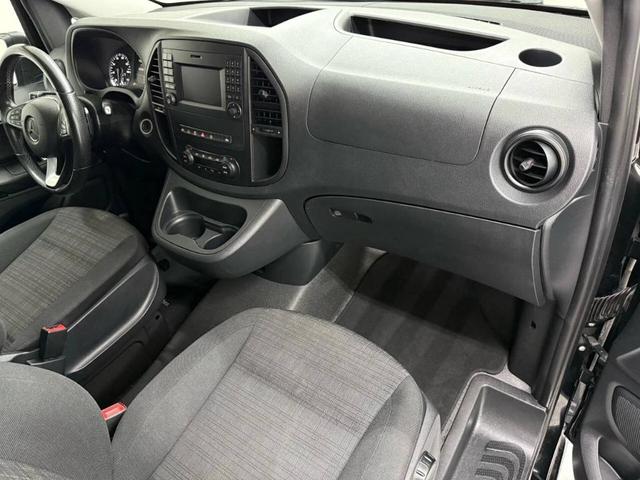Photo of 2019 Black Mercedes-Benz Metris