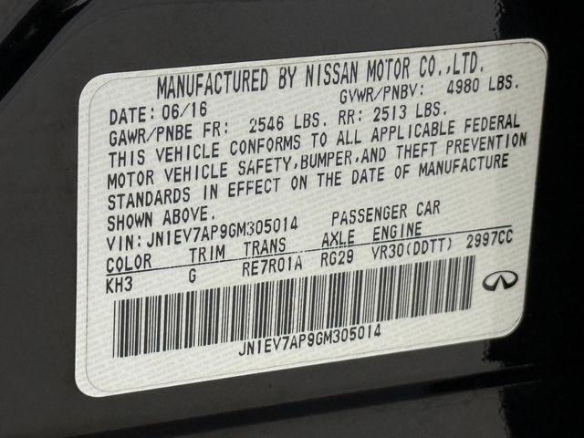 Photo of 2016 Black INFINITI Q50