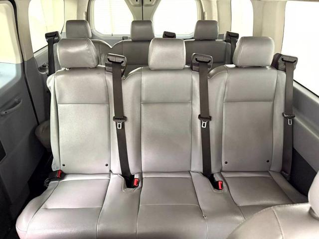 Photo of 2019 White Ford Transit-150