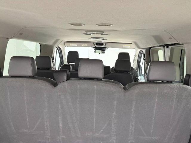 Photo of 2019 White Ford Transit-150