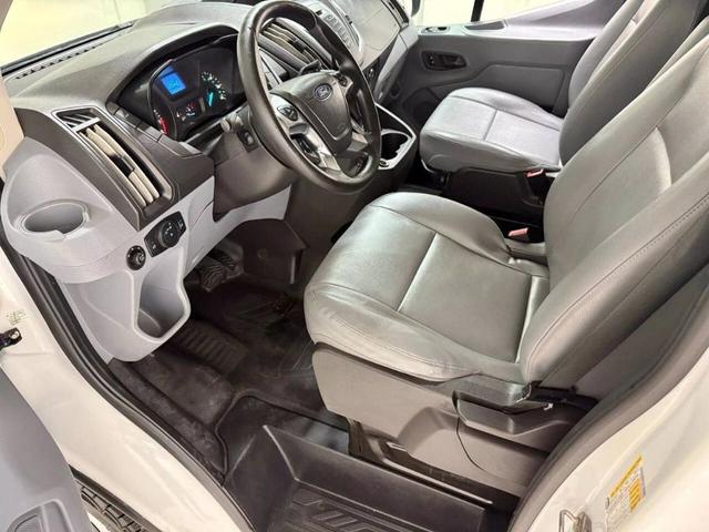 Photo of 2019 White Ford Transit-150