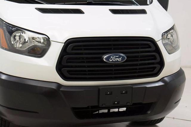 Photo of 2019 White Ford Transit-150