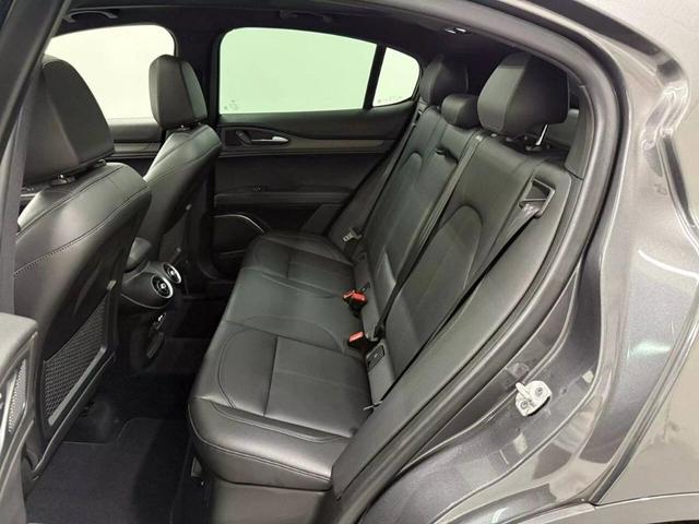 Photo of 2022 Gray Alfa Romeo Stelvio