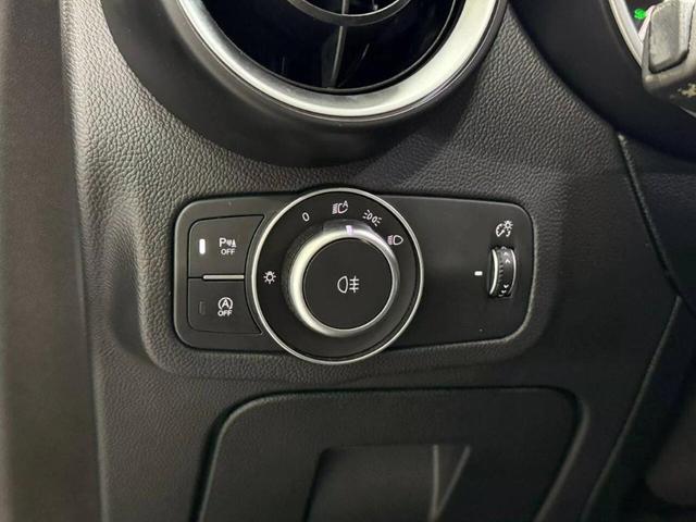 Photo of 2022 Gray Alfa Romeo Stelvio