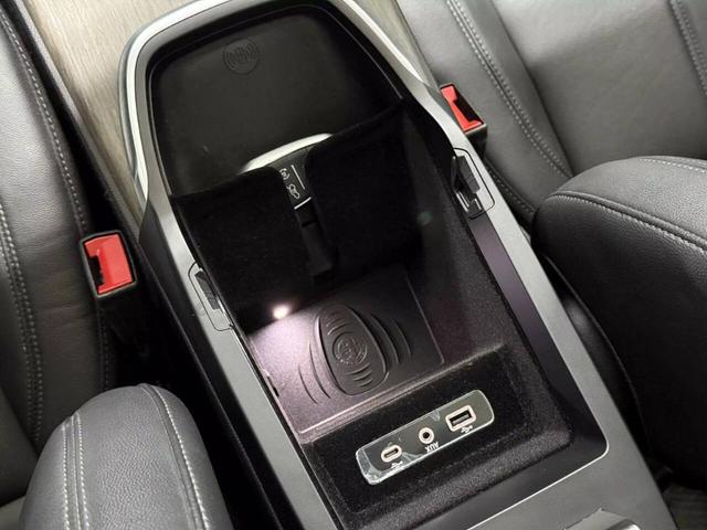 Photo of 2022 Gray Alfa Romeo Stelvio